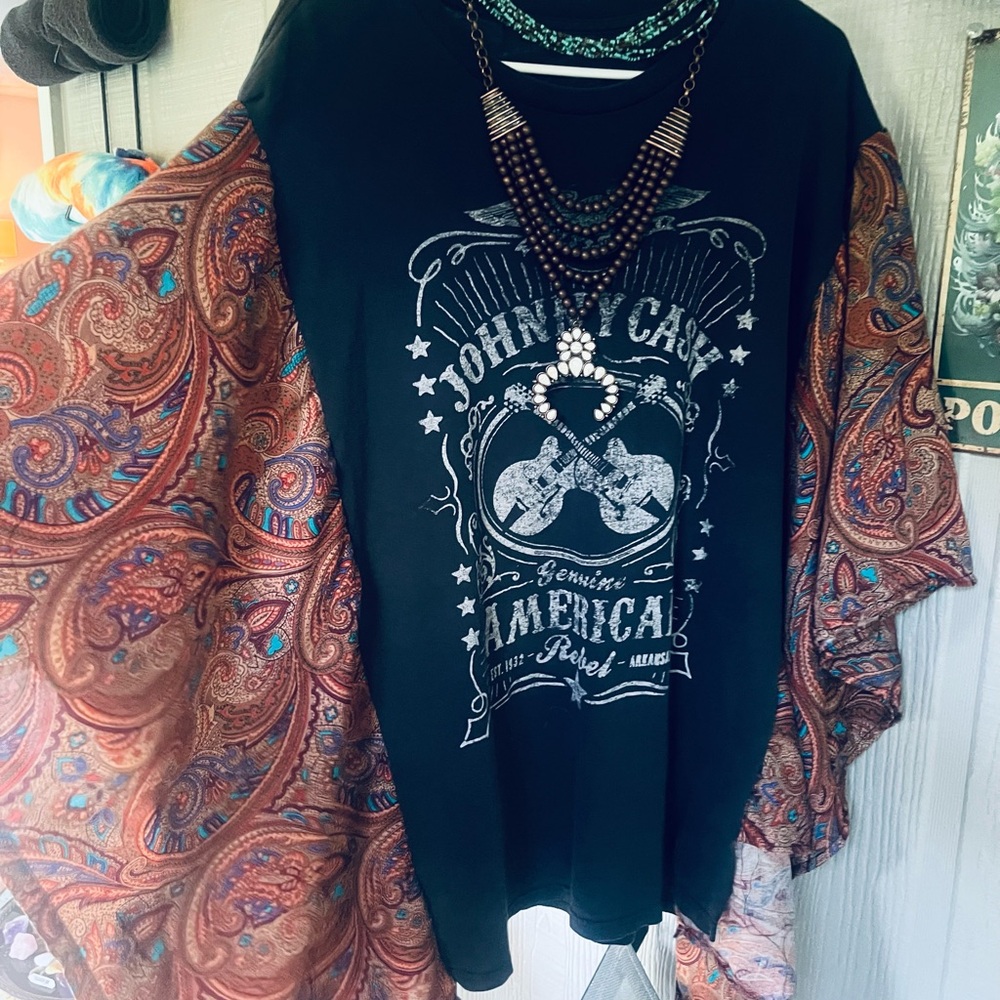 Black Oversized Graphic Tee